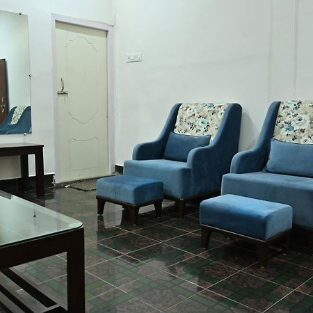 The Sumola House Hotel Jorhat Ngoại thất bức ảnh